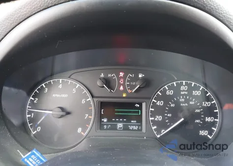 2017 Nissan Sentra S z USA, uszkodzony, nr VIN 3N1AB7AP1HY210534